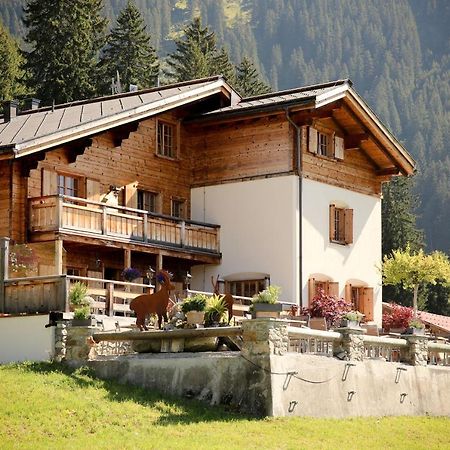 Berghaus Alpenroesli Hotel Klosters Eksteriør billede